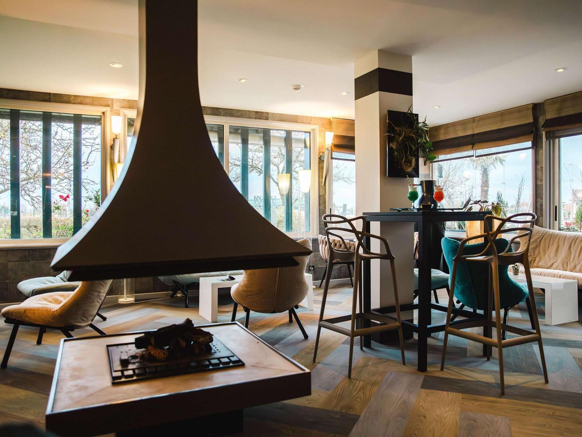 Mercure Cabourg Hotel & Spa Exterior photo